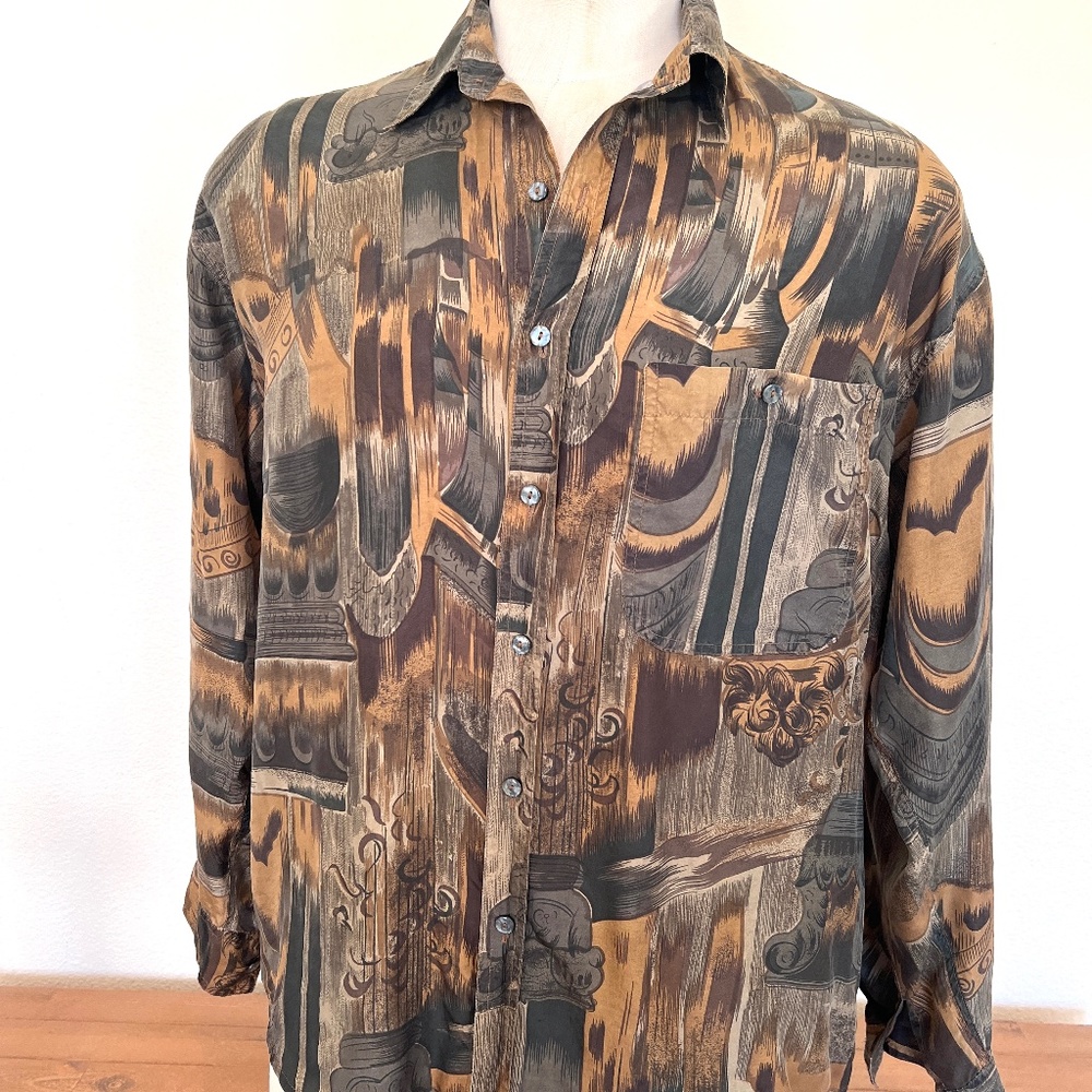 90's Silk Shirt - Long Sleeve - Obscured Print - Size Large - Novin